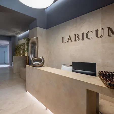 Colosseum Luxury House *